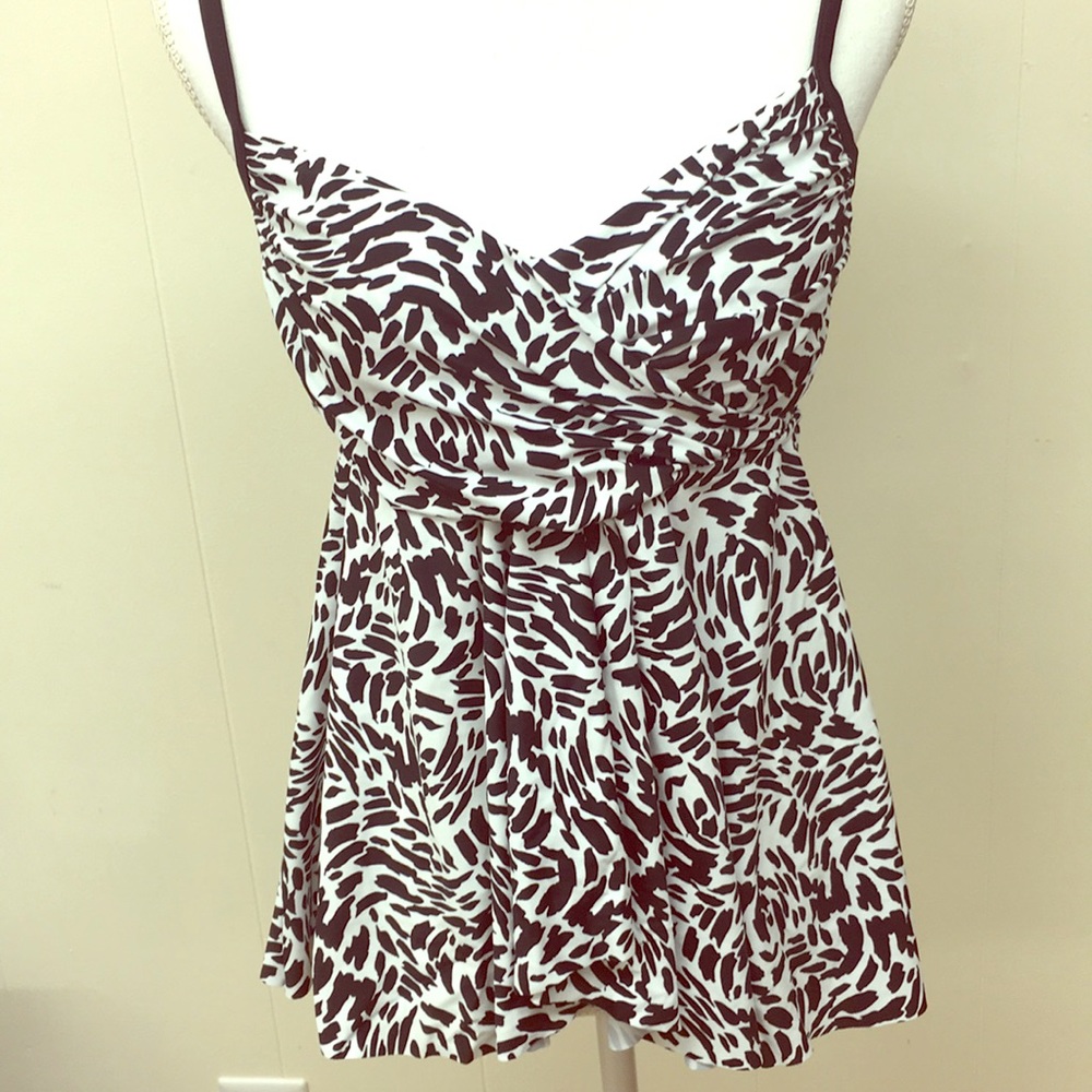 Maxine of Hollywood Tankini Top Size 12 NEW